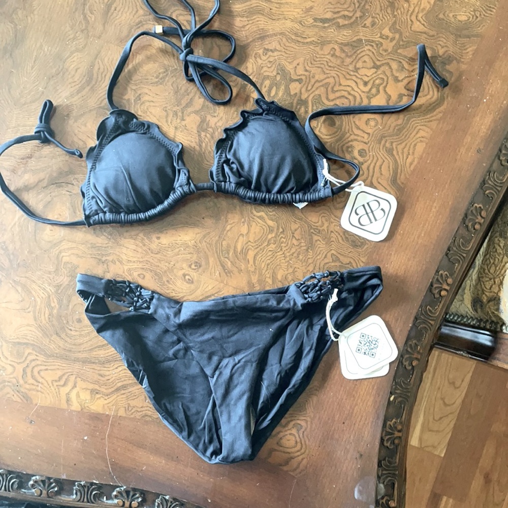 Black delmar bikini nwt